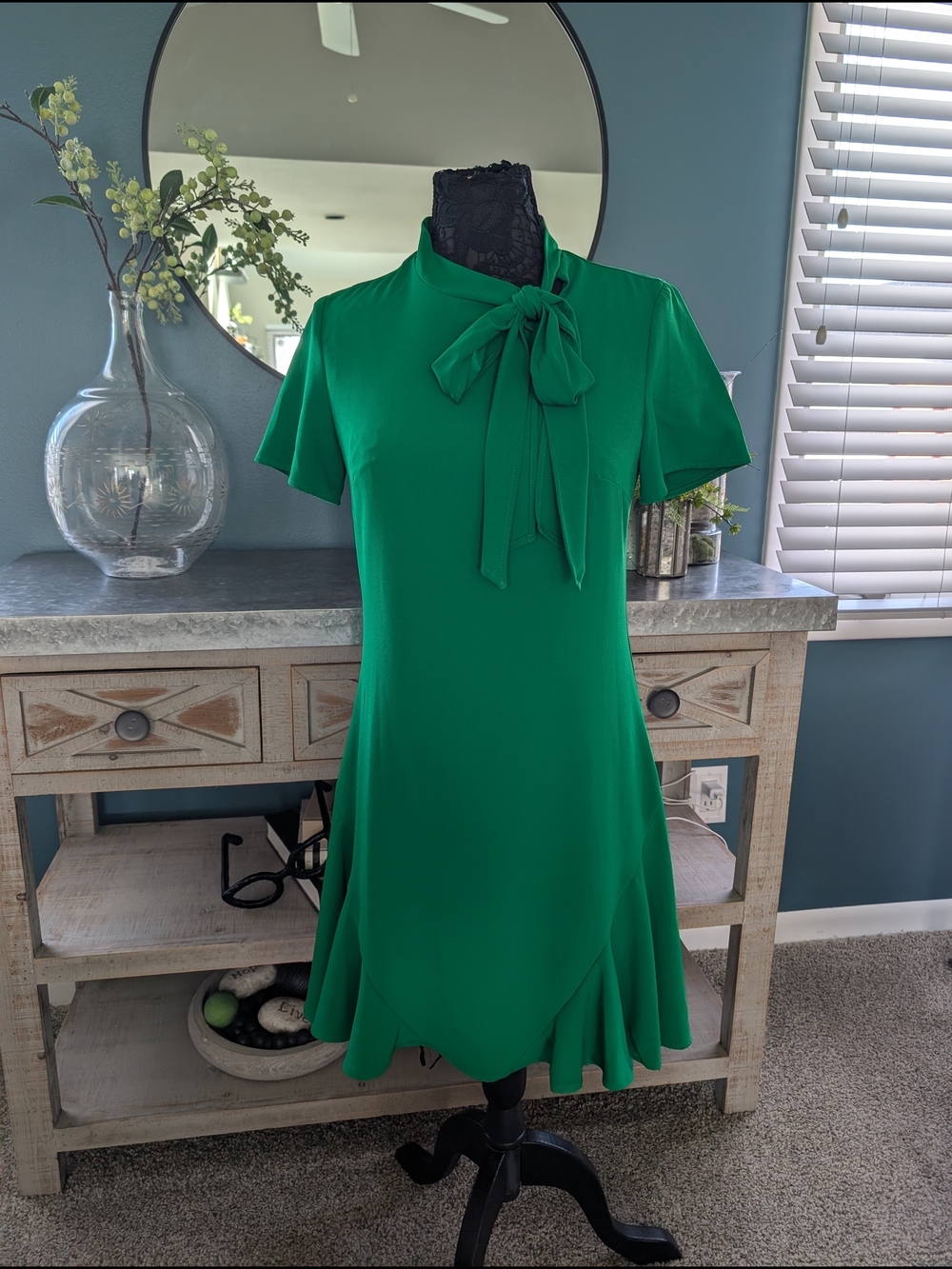 CeCe Emerald Green Tie-Neck Midi Dress